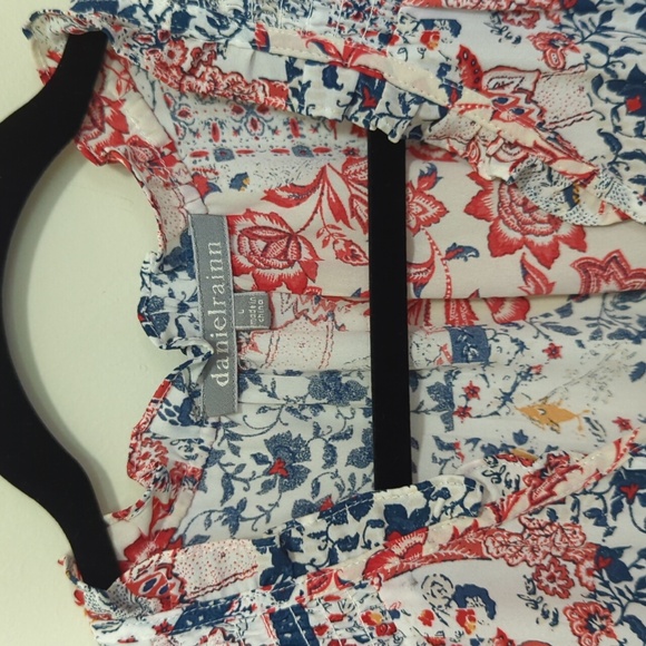 Daniel Rainn Red/white/blue tank (L) - Picture 2 of 5